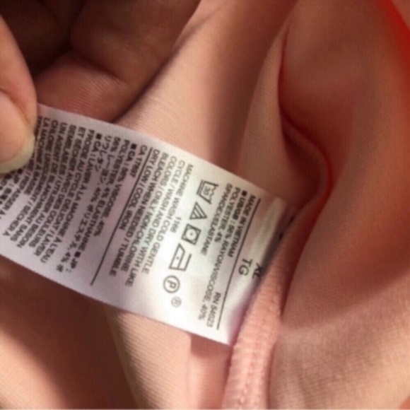 Barbie Pink Banana Republic Top - Picture 4 of 6